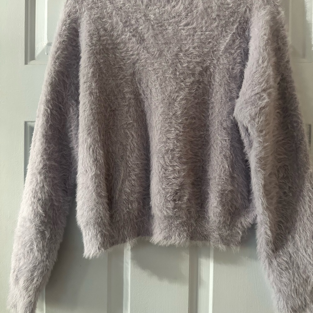Double Zero Lavender Purple Fuzzy Sweater. Size small. - Picture 9 of 9